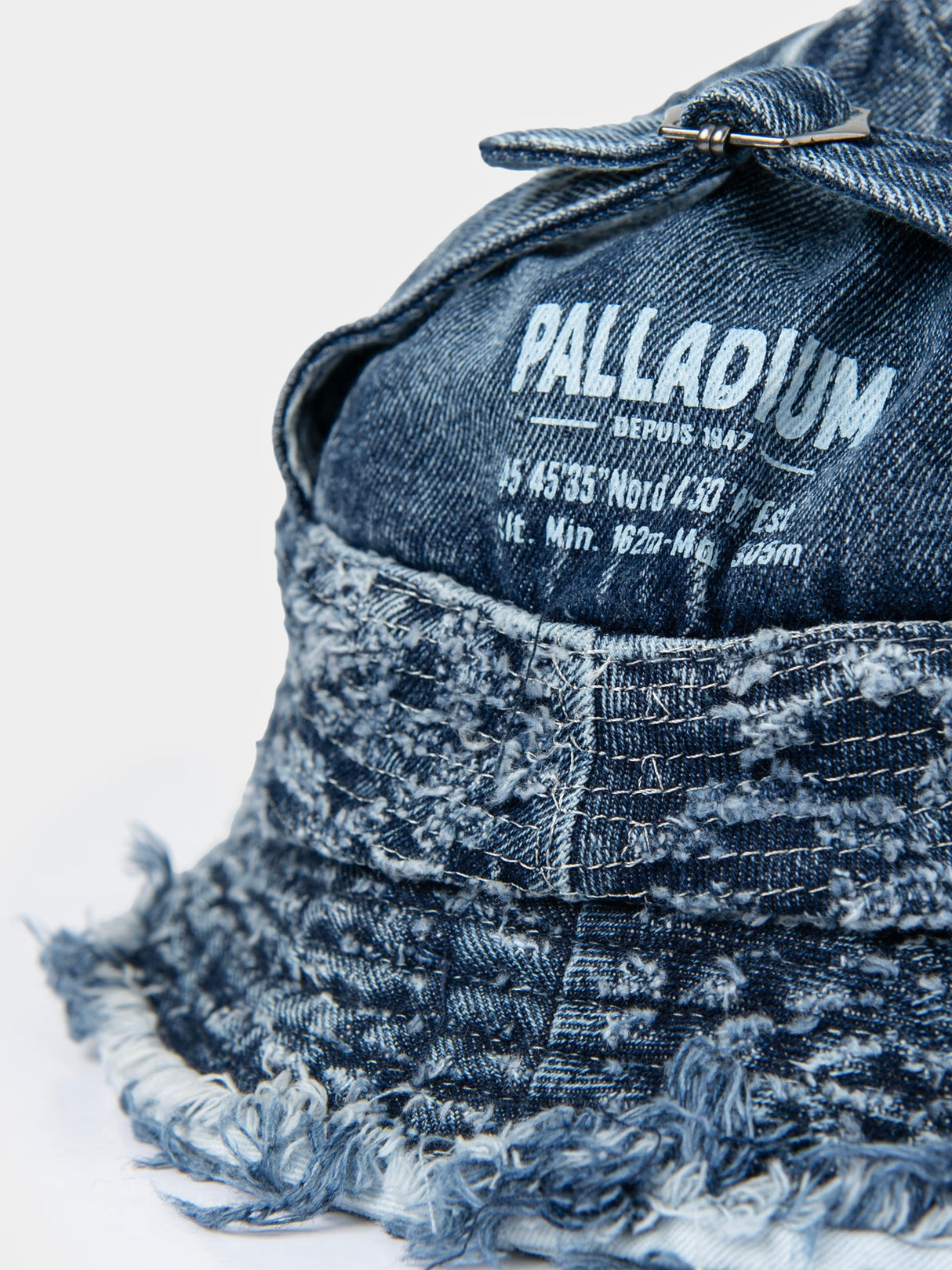 FRAYED BUCKET HAT - Navy