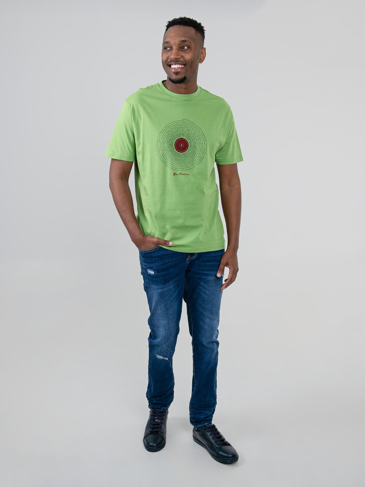 Sound Wave Record Tee - Piquant Green