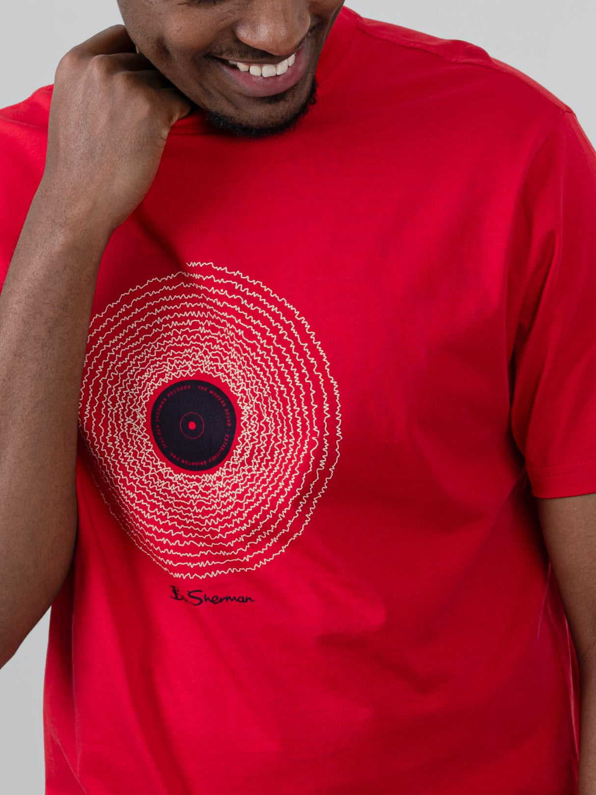 Sound Wave Record Tee - Red