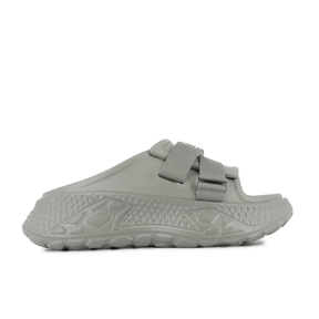 Palladium Offbound Slide in Vetiver – side view showing adjustable strap and diamond-textured lug sole