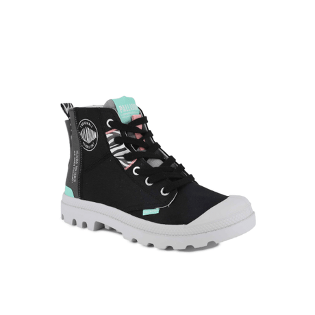 Pampa Hi Urban Layer Black high-top boot – front angle view showing teal detail and white rubber outsole