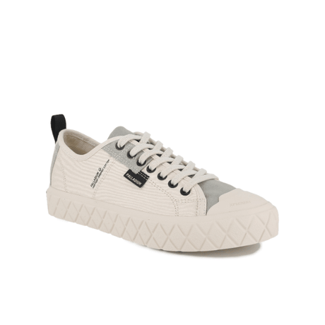 Palladium Palla Ace HTG Supply White Cap Grey - three-quarter front angle showing textured moleskin canvas, reinforced eyestay and diamond-pattern sole