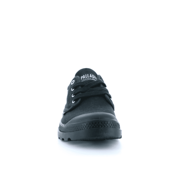 Pampa Oxford Black sneaker - top-down view showing canvas upper and woven laces