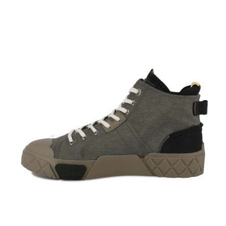 Ace City Shell Chukka Olive Night boot – outer side view showing ripstop texture, black accents and geometric outsole