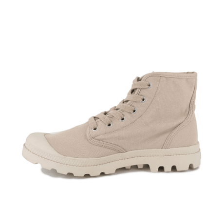 Pampa Hi Pilat beige canvas boot - lateral profile showing high-top silhouette and lug sole