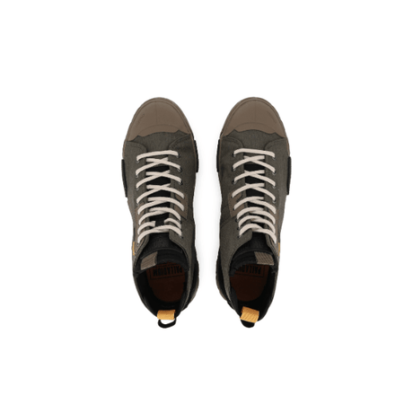 Ace City Shell Chukka Olive Night boots – top-down view of both boots showing white laces and branded insole