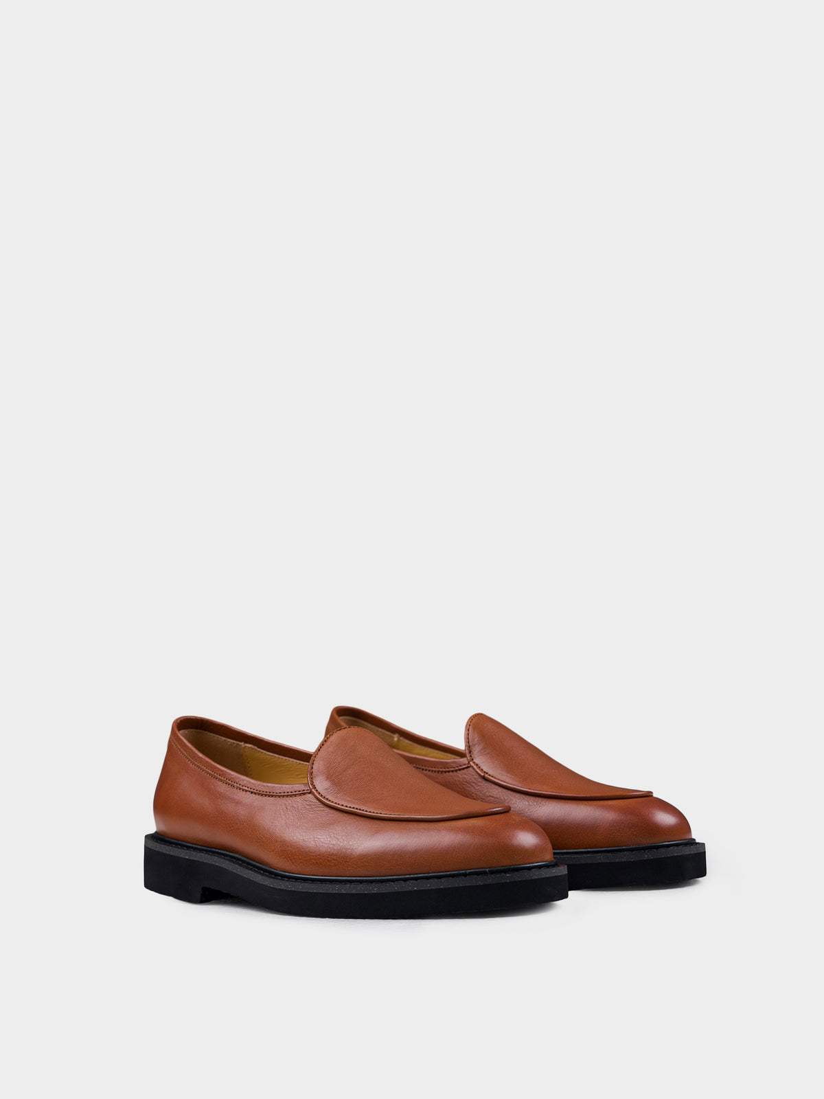CAMDEN LEATHER SLIP ON - WALNUT