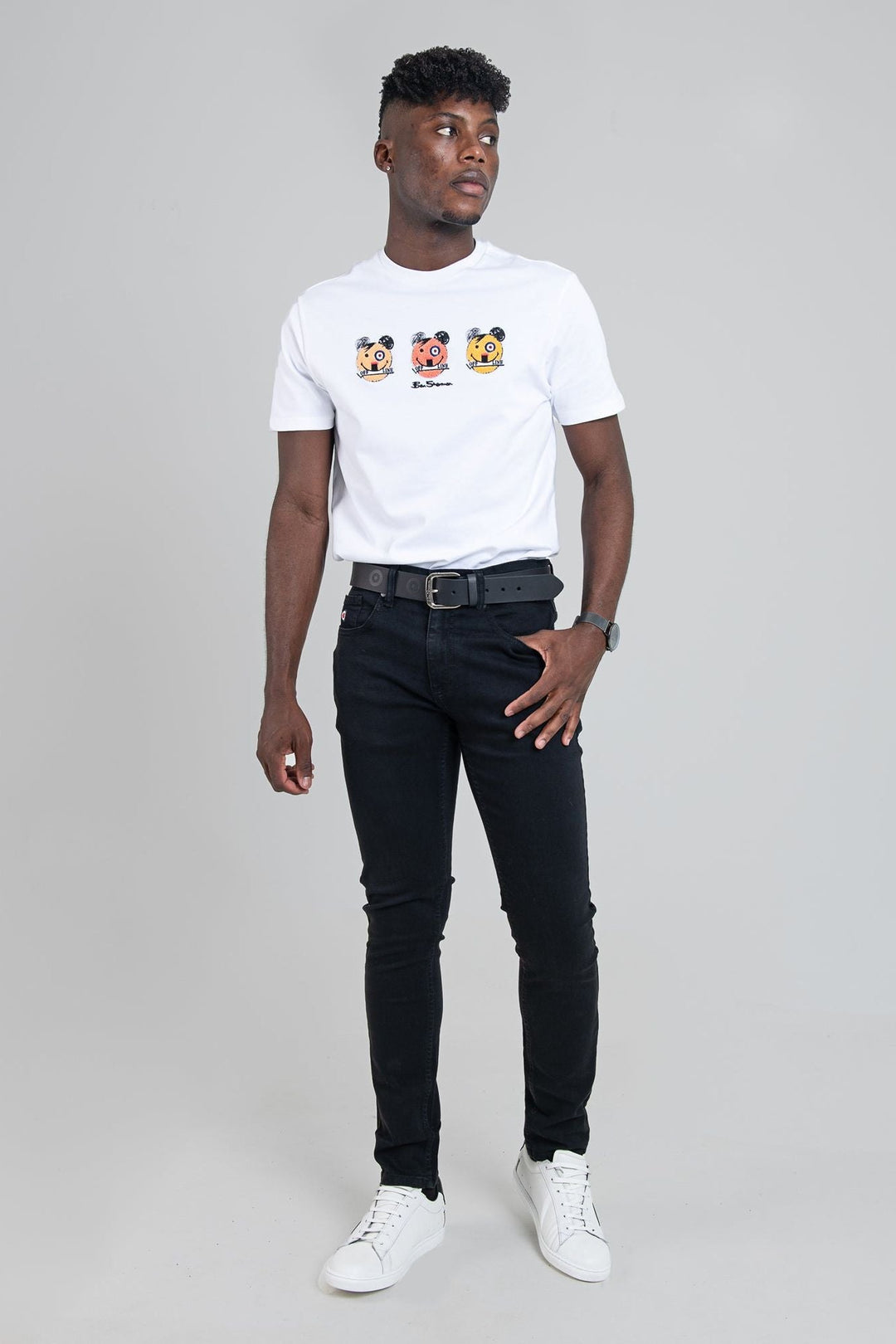 Essentials Slim Fit Denim - Jet Black - view 3