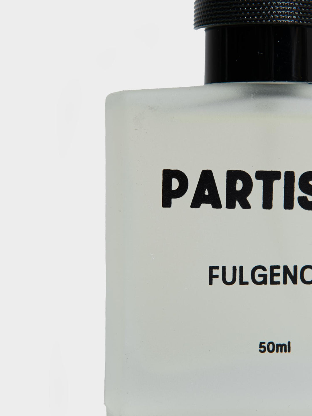 Partisan Fragrance Fulgencio Violet Smoke Eau de Parfum 50ml – close-up bottle label