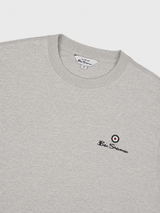 Ben Sherman Essential crew tee in light grey melange – target emblem chest print close-up