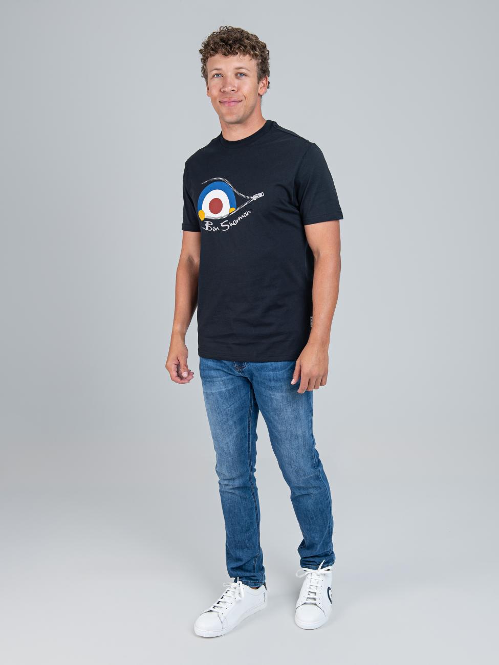 Sneaky Target Tee - Black