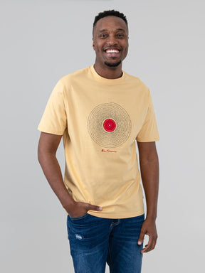 Ben Sherman Sound Wave Graphic T-Shirt in New Wheat – men's front view showing vinyl-inspired sound wave chest print on warm wheat cotton tee