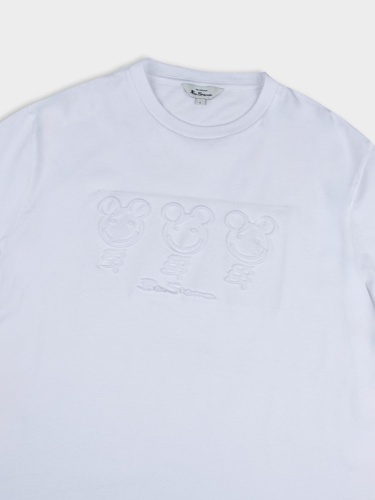 Trio Embossed Happy Bears - White