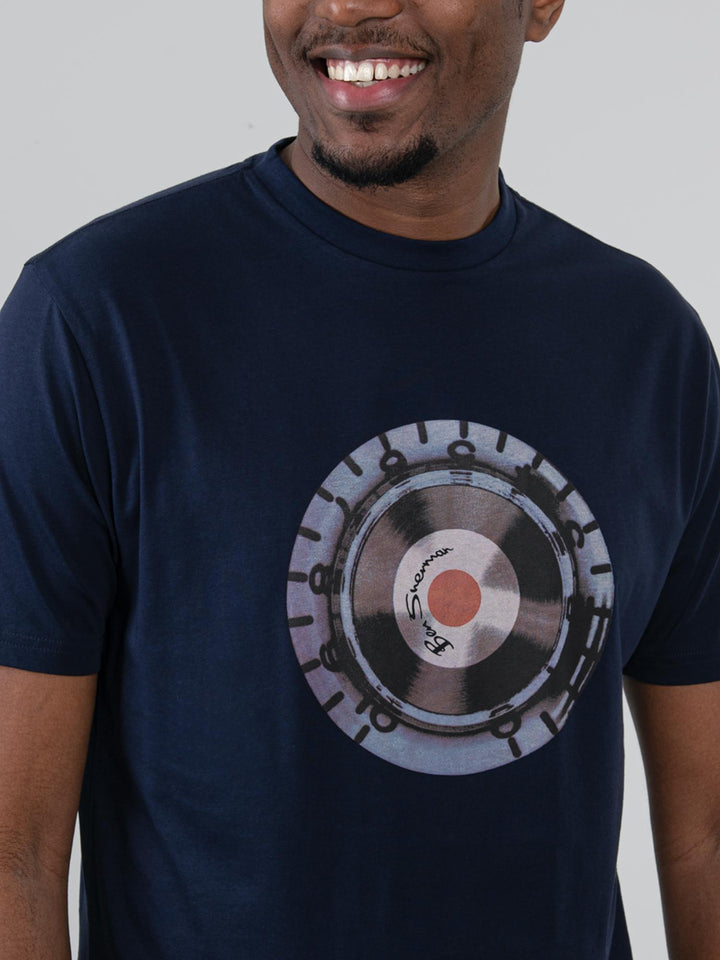 Close-up of Ben Sherman Turn It Up Tee Navy – retro vinyl record graphic print detail on navy cotton fabric