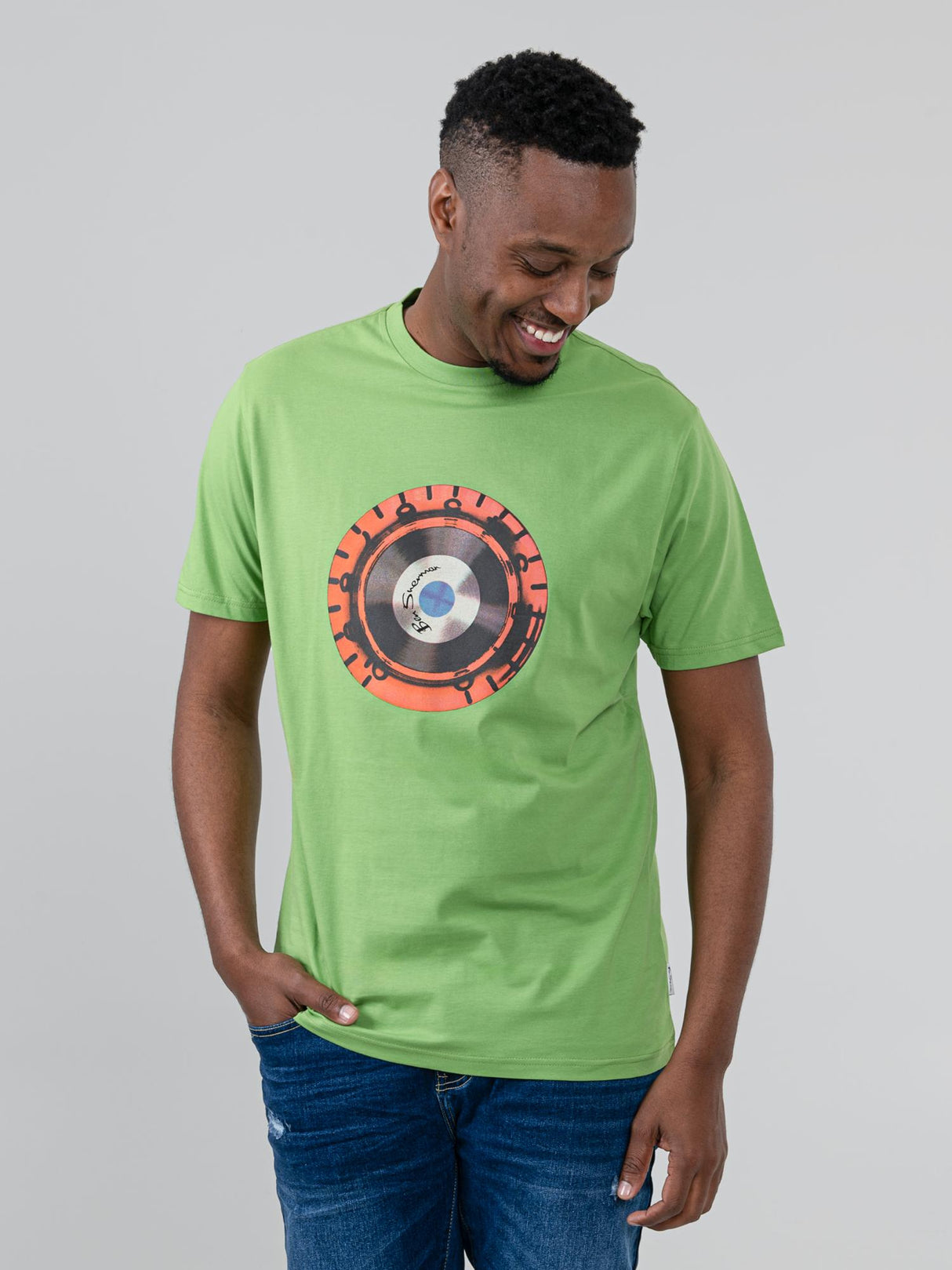 Turn It Up Tee - Piquant Green