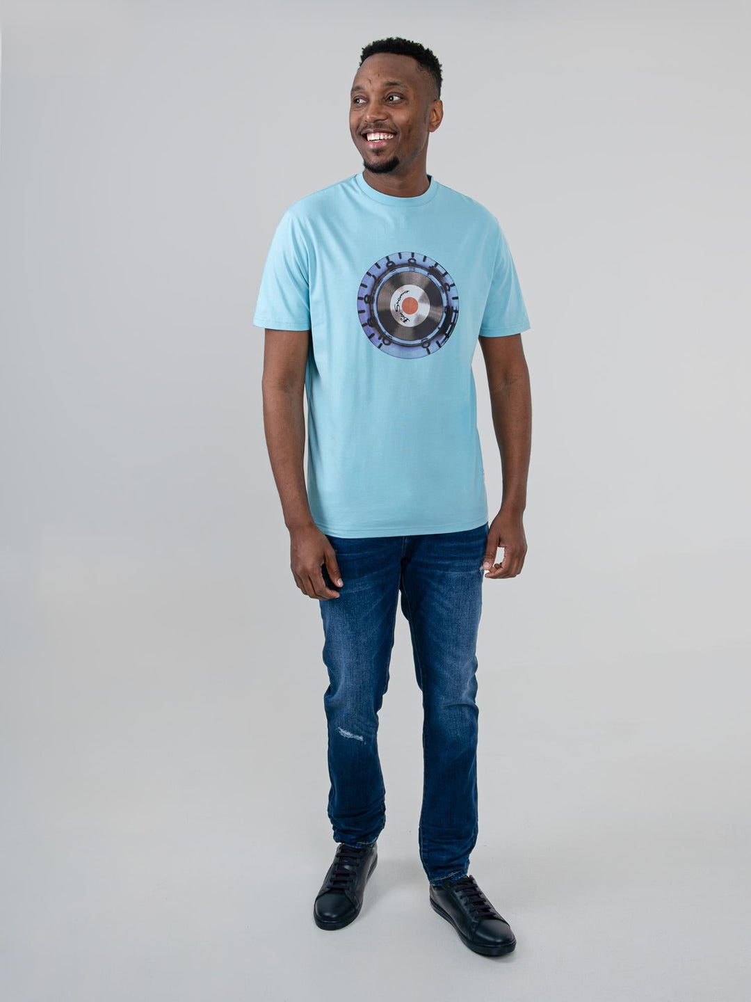 Ben Sherman Turn It Up Tee in Retro Blue – full length front view of men&